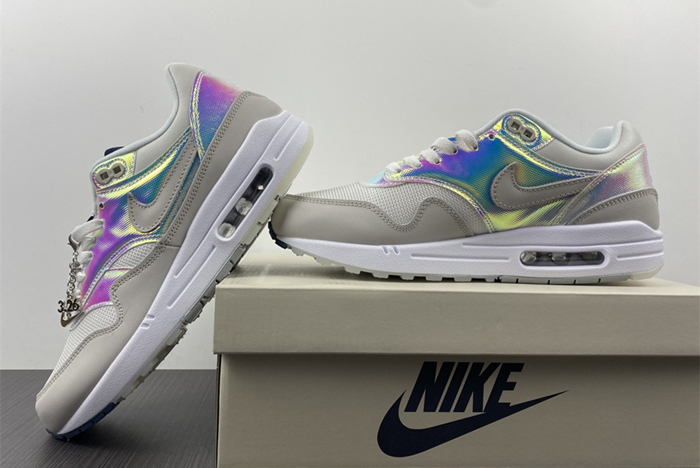 Nike Air Max 1 AMD La Ville Lumière DQ9326-100