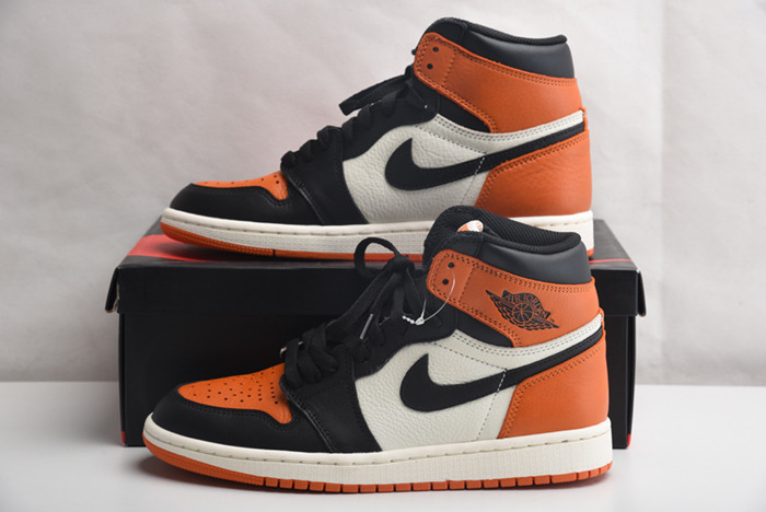 AIR JORDAN 1 RETRO HIGH OG 555088-005