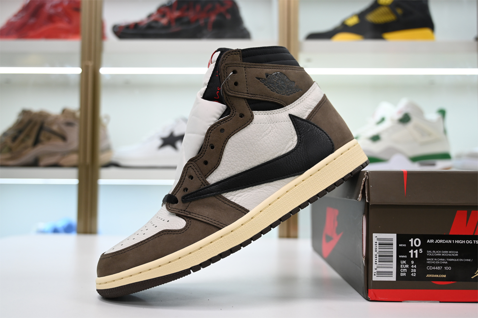 JORDAN 1 RETRO HIGH TRAVIS SCOTT CD4487-100