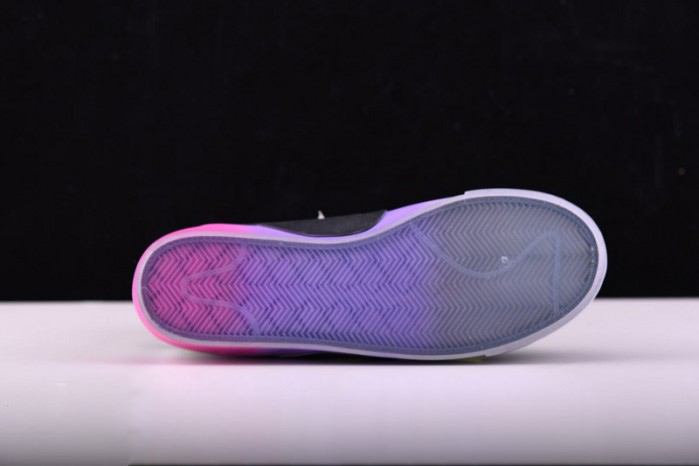 Off-White Nike Blazer The Queen AA3832-002