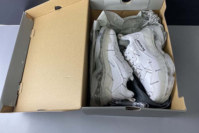 Balenciaga Triple S Black Sneaker 524039 W09E1 2021