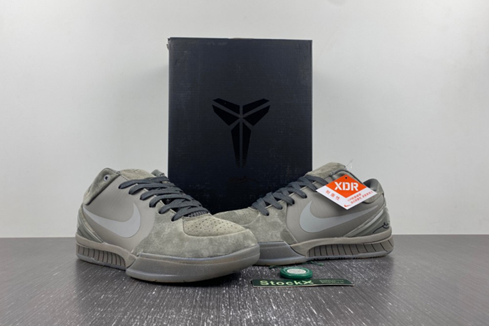 Nike Kobe 4 Black Mamba Collection Fade to Black Men