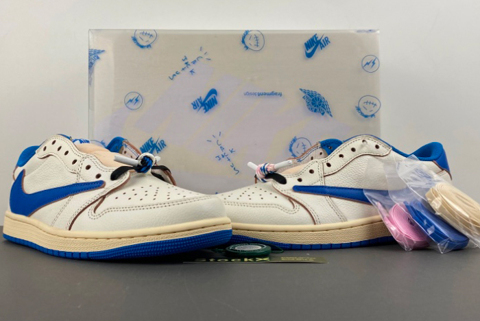 Travis Scott x Fragment x Air Jordan 1 Low OG DM7866-104