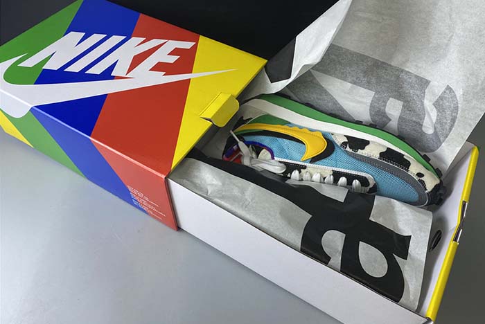 Sacai X Nike LVD WAFFLE  CN8899-006