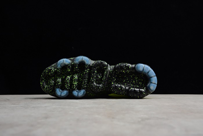 Acronym Nike Mens Air VaporMax Moc 2 Black Volt AQ0996-007