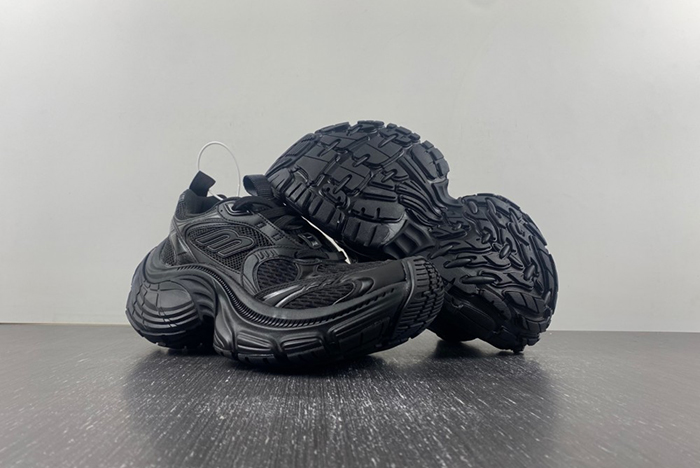 Balenciaga 12.0  784344 W2MV1 0231