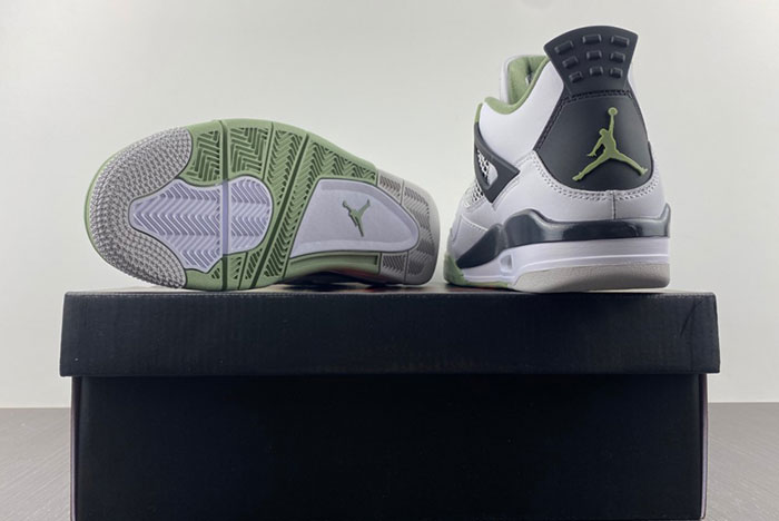 Air Jordan 4 “Seafoam” AQ9129-103