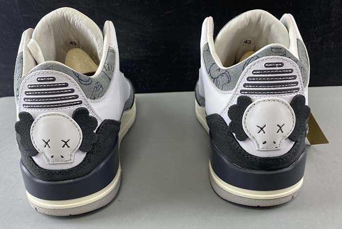 Air Jordan 3 KAWS new