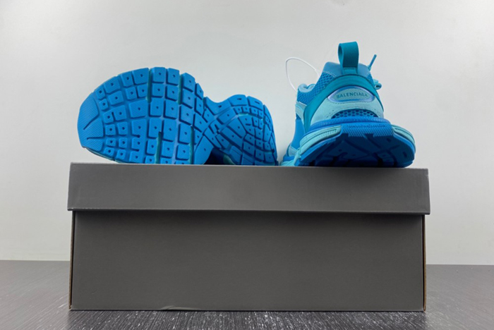 Balenciaga 10.5 3XL 230 Blue 759693 W3XLI 0510