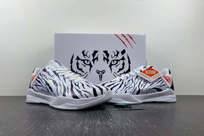 nike kobe 5 Zoom DB4796-004