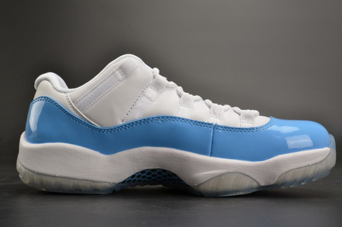 AIR JORDAN 11 RETRO LOW