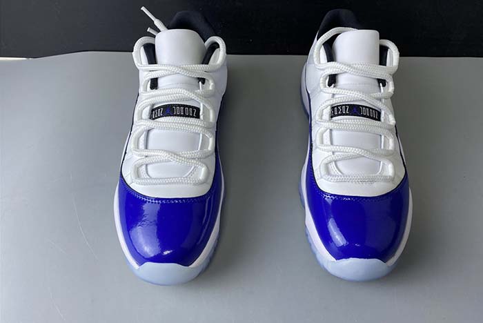 Air Jordan 11 Low WMNS “Concord” AH7860-100