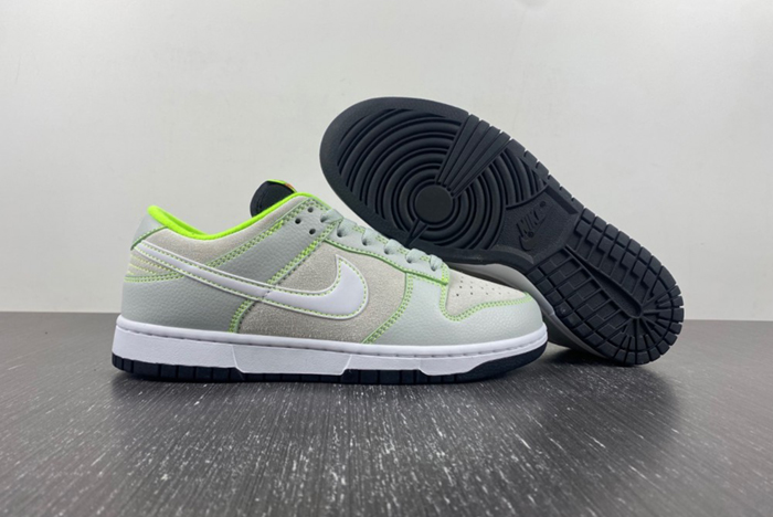 Nike Dunk Low University of Oregon PE (2023)  FQ7260-001
