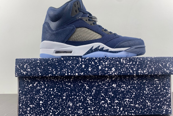 Air Jordan 5 Georgetown FD6812-400