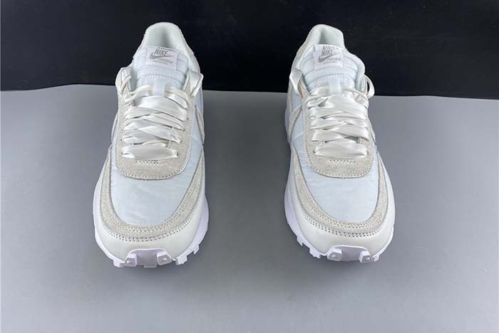 NIKE SACAI NIKE LDWAFFLE WHITE NYLON WHITE BV0073-101