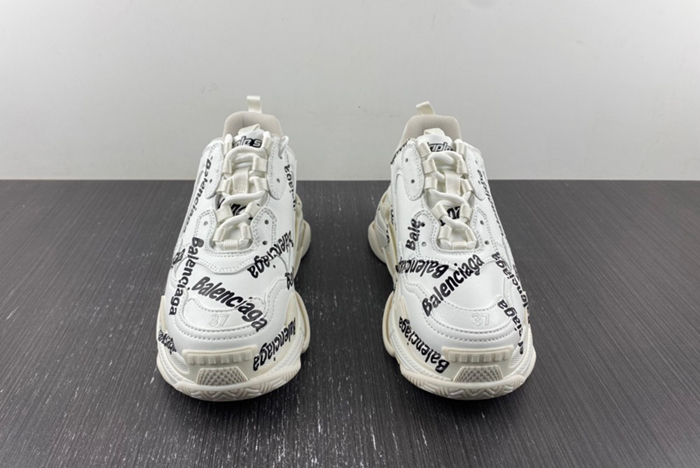Balenciaga Wmns Triple S 