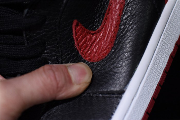 Air Jordan 1 Retro OG High Homage To Home AR9880-023