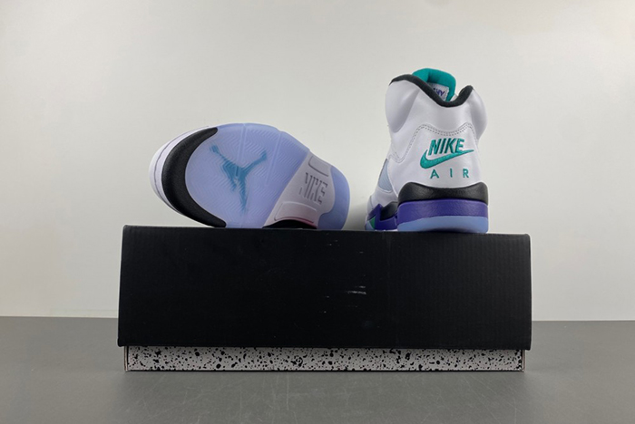 Air Jordan 5 Grape HQ7978-100