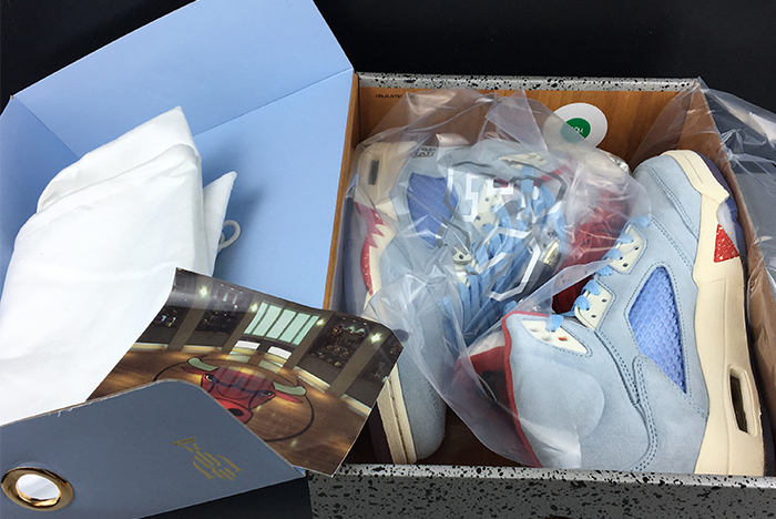 JORDAN 5 RETRO TROPHY ROOM ICE BLUE - CI1899-400