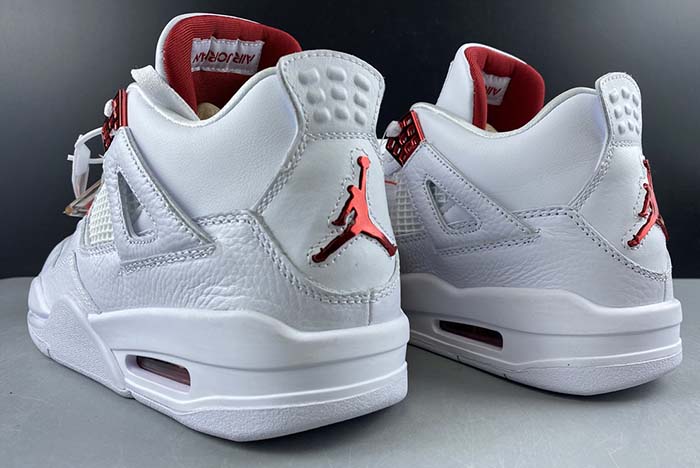 Air Jordan 4 “University Red” CT8527-112