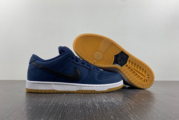 Nike SB Dunk Low Navy Black Gum Men