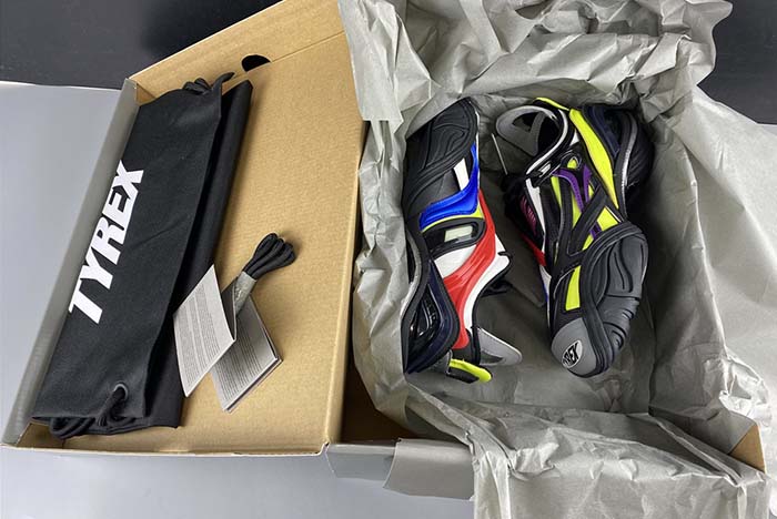 Balenciaga 5.0 Tyrex 20ss Runway 617517 W2CK1 5001