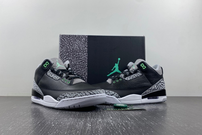 Air Jordan 3 Green Glow CT8532-031