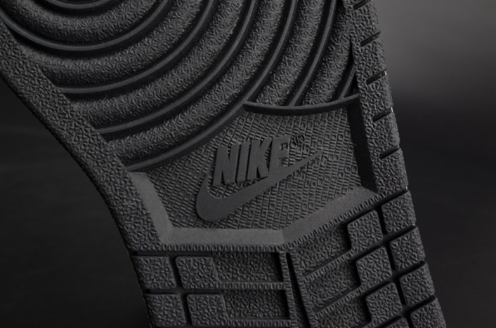 AIR JORDAN 1 RETRO HIGH OG "SHADOW" black mens 555088-014