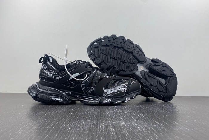 Balenciaga Track Sneaker 542436 W3SR2 2315