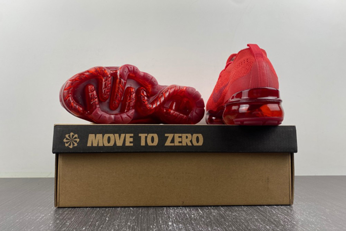 Nike Air VaporMax 2023 Flyknit Triple Red Men