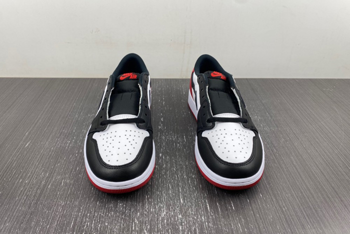 Air Jordan 1 Low OG Black Toe  CZ0790-106
