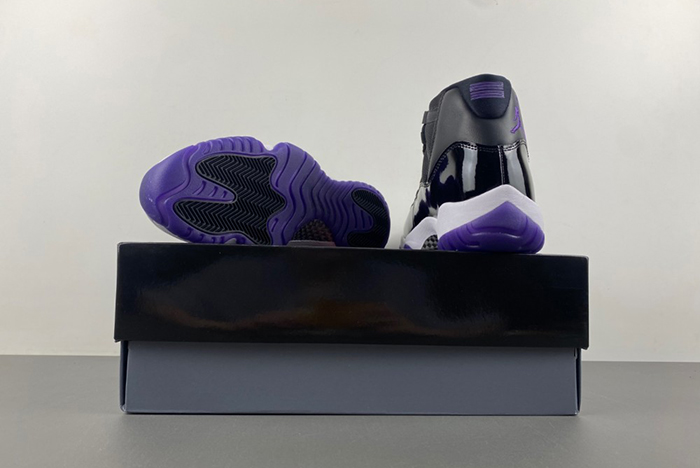 Air Jordan 11 Retro purple black CT8812-999
