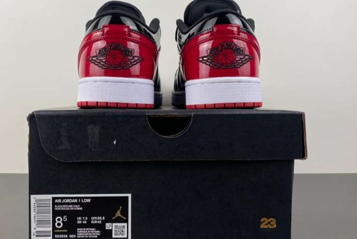 Air Jordan 1 Low patent red 553558-063