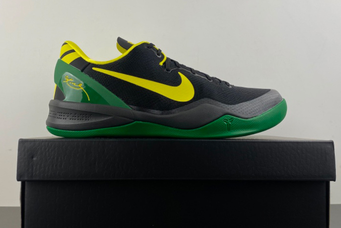 Kobe 8 Protro HQ3138-800