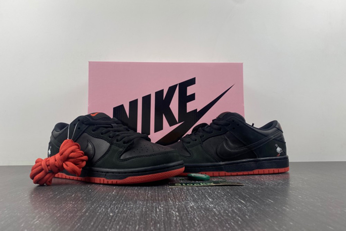 Nike SB Dunk Low Black Pigeon Men