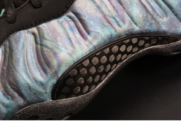 Nike Air Foamposite One PRM "Abalone" Black/Aurora Green mens 575420-009