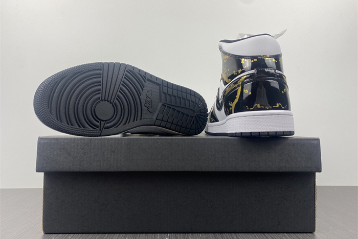 AIR JORDAN 1 Mid Island Green 554724-132