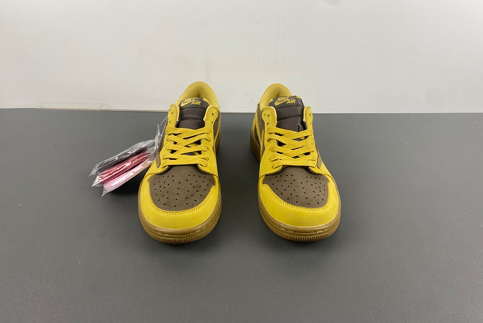 Travis Scott x Air Jordan DM7866-665