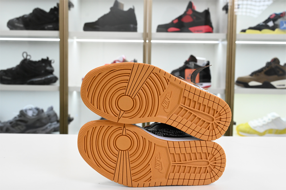 Louis V x Off-White x Air Jordan 1 Customs MENS AQ0818-158