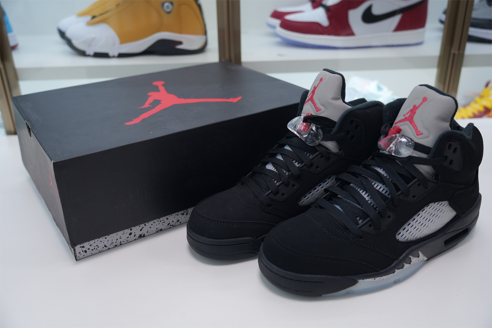 Air Jordan 5 AJ5 Retro Black Metallic 845035-003