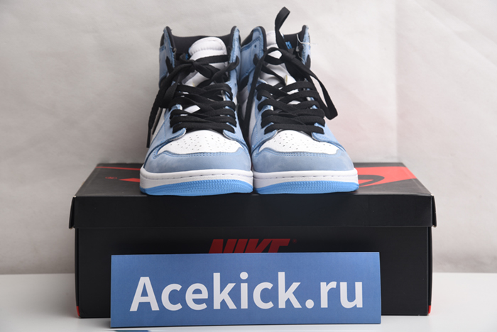 Air Jordan 1 High OG “University Blue  555088-134