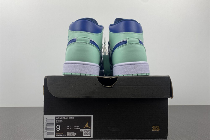 AJ1 AIR JORDAN 1 MID  " Blue Mint "554724-413