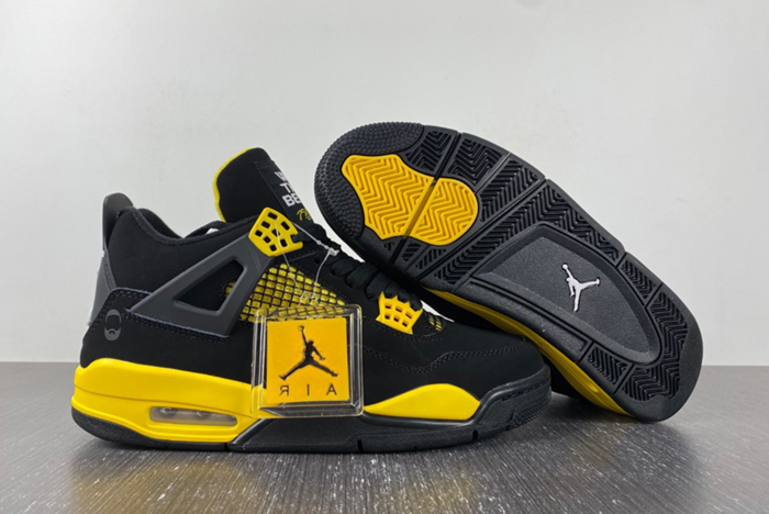 Jordan 4 Retro Thunder (CUSTOM EDITION) - DH6927-017