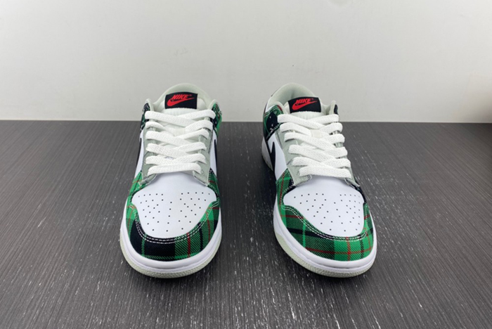 Nike Dunk Low “Plaid” DV0827-100