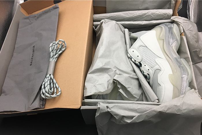 BALENCIAGA TRIPLE S TRAINER 