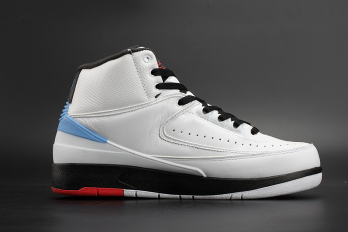 AIR JORDAN 2 RETRO UNC"Alumni" mens 917360-105