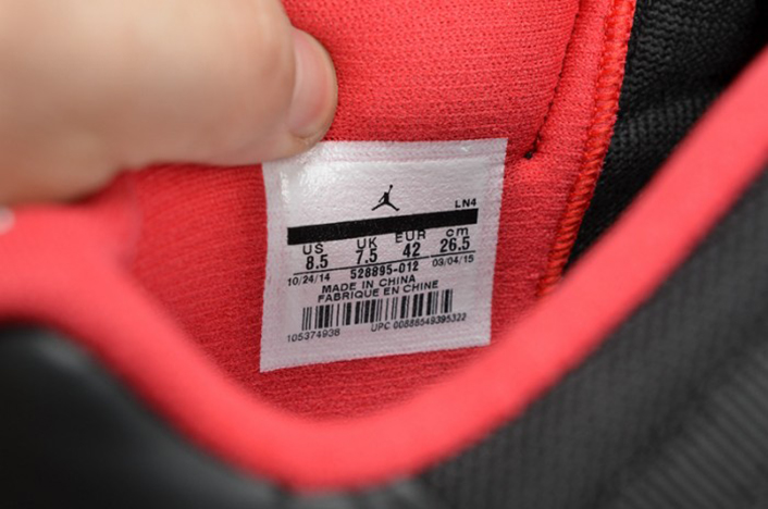 AIR JORDAN 11 RETRO LOW