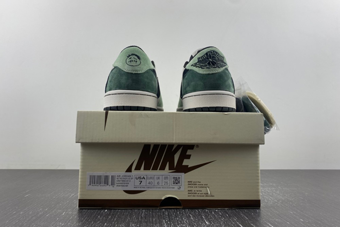 Travis Scott x Air Jordan 1 Low WHITE GREEN BLACK DM7866-813