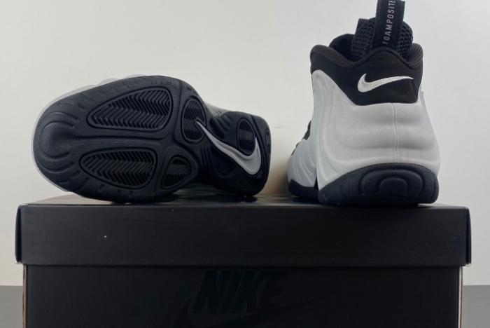 Nike Air Foamposite Pro “Wolf Grey” HF0794-001