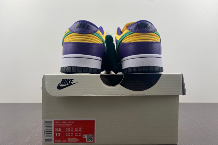 Nike Dunk Low LX Lisa Leslie DO9581-500